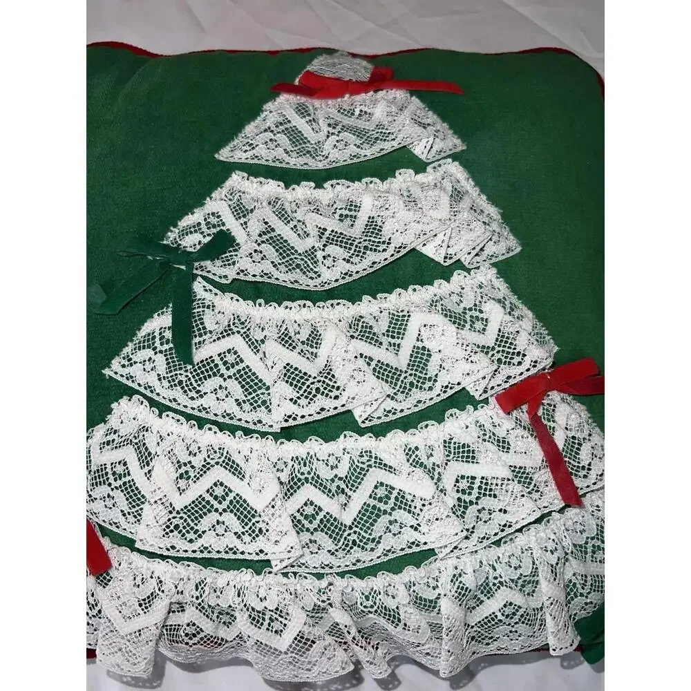 VTG 1980s Nettle Creek Holiday Throw Pillow Lace Christmas Tree Red Trim 13 x 13